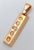 A 9K YELLOW GOLD, INGOT PENDANT. FULLY HALLMARKED TO THE FRONT. HALLMARKED BIRMINGHAM 1977. 4G. SC