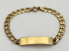 A 9K Yellow Gold Identity Link Bracelet with Flat Curb Links. 19cm. 16.6g.