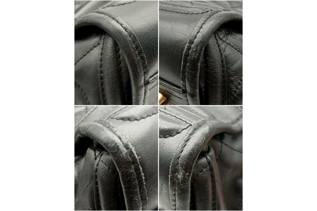A Burberry Black Quilted Leather Manor Bag. Black leather exterior with diamond-quilted panels, - Bild 10 aus 13