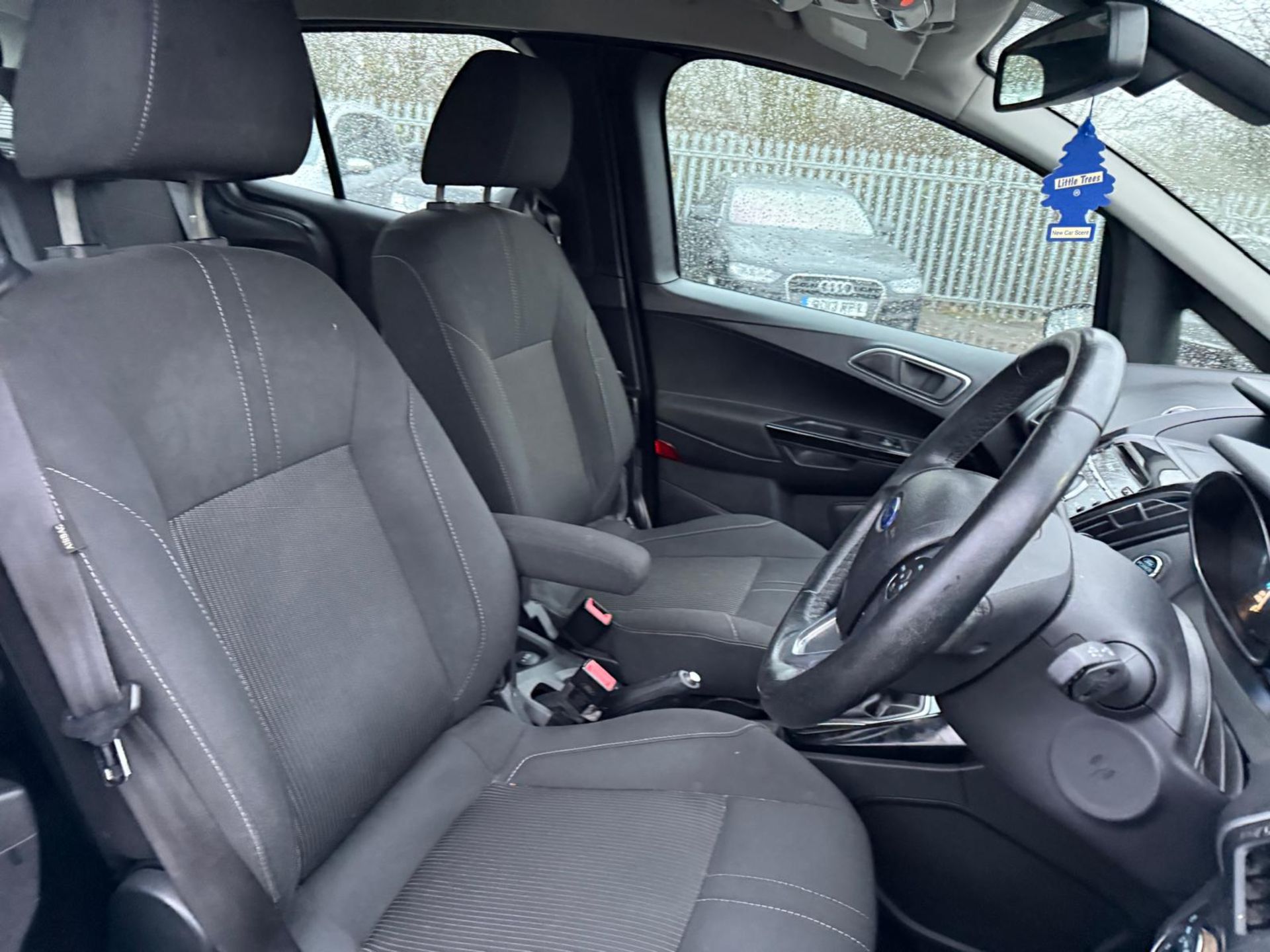 ** ON SALE ** FORD B-MAX (MOT APRIL 2027) 1.0 ECOBOOST 100 TITANIUM MPV 2013 (13) - Image 13 of 19
