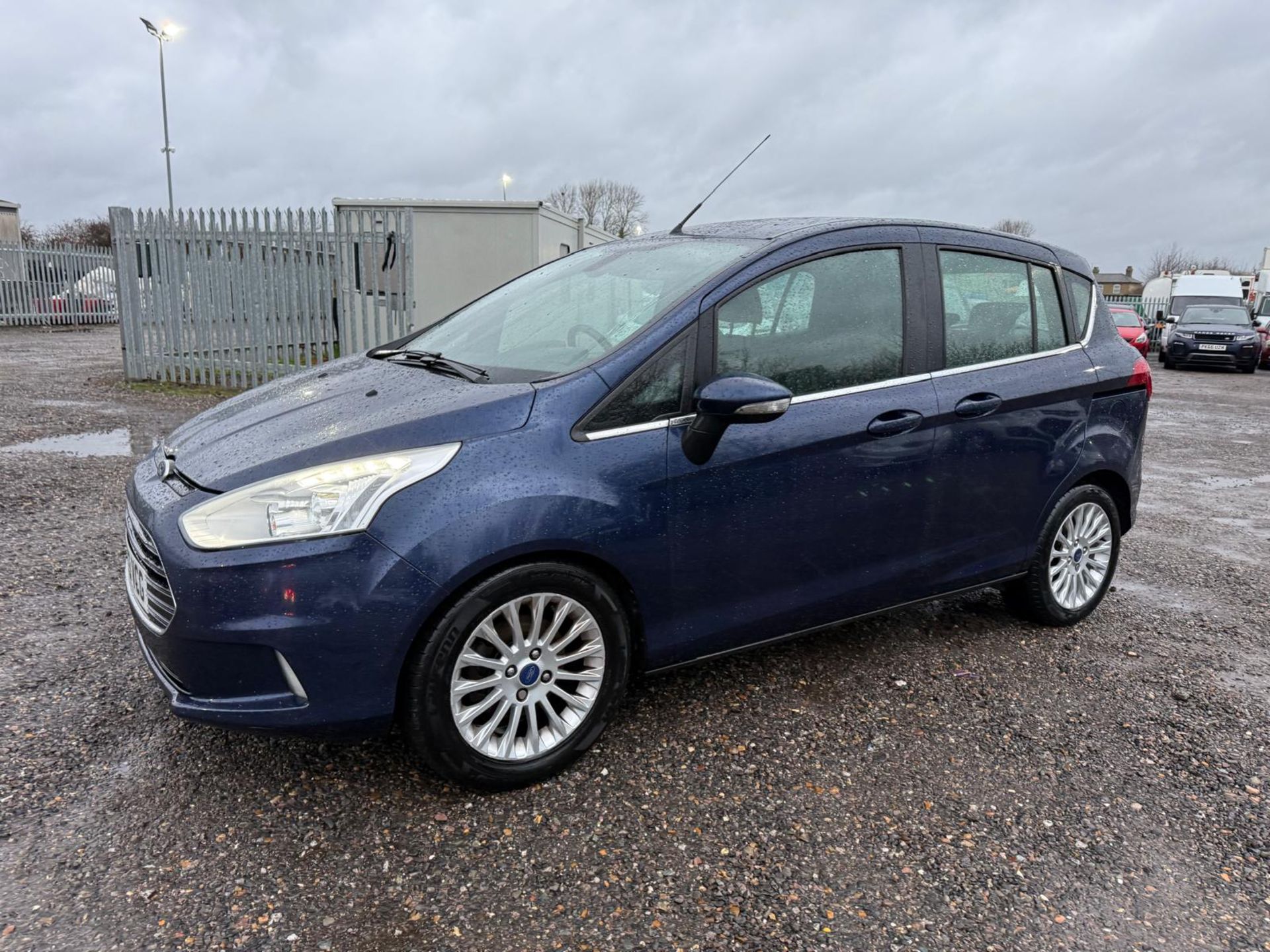 ** ON SALE ** FORD B-MAX (MOT APRIL 2027) 1.0 ECOBOOST 100 TITANIUM MPV 2013 (13) - Image 6 of 19