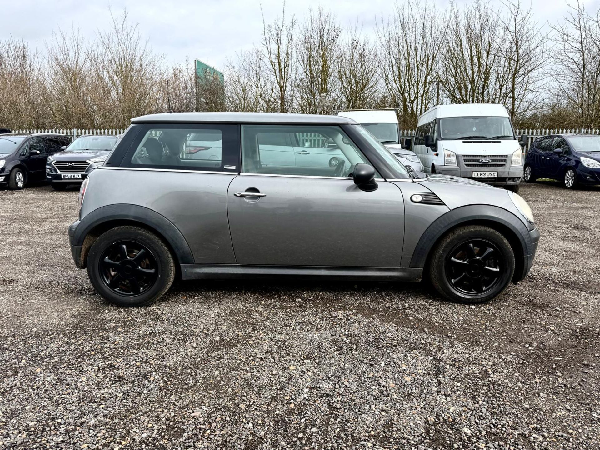 Mini Graphite Grey MINI ONE GRAPHITE 1.6 ULEZ & CAZ COMPLIANTVehicle Make: Mini Vehicle ...