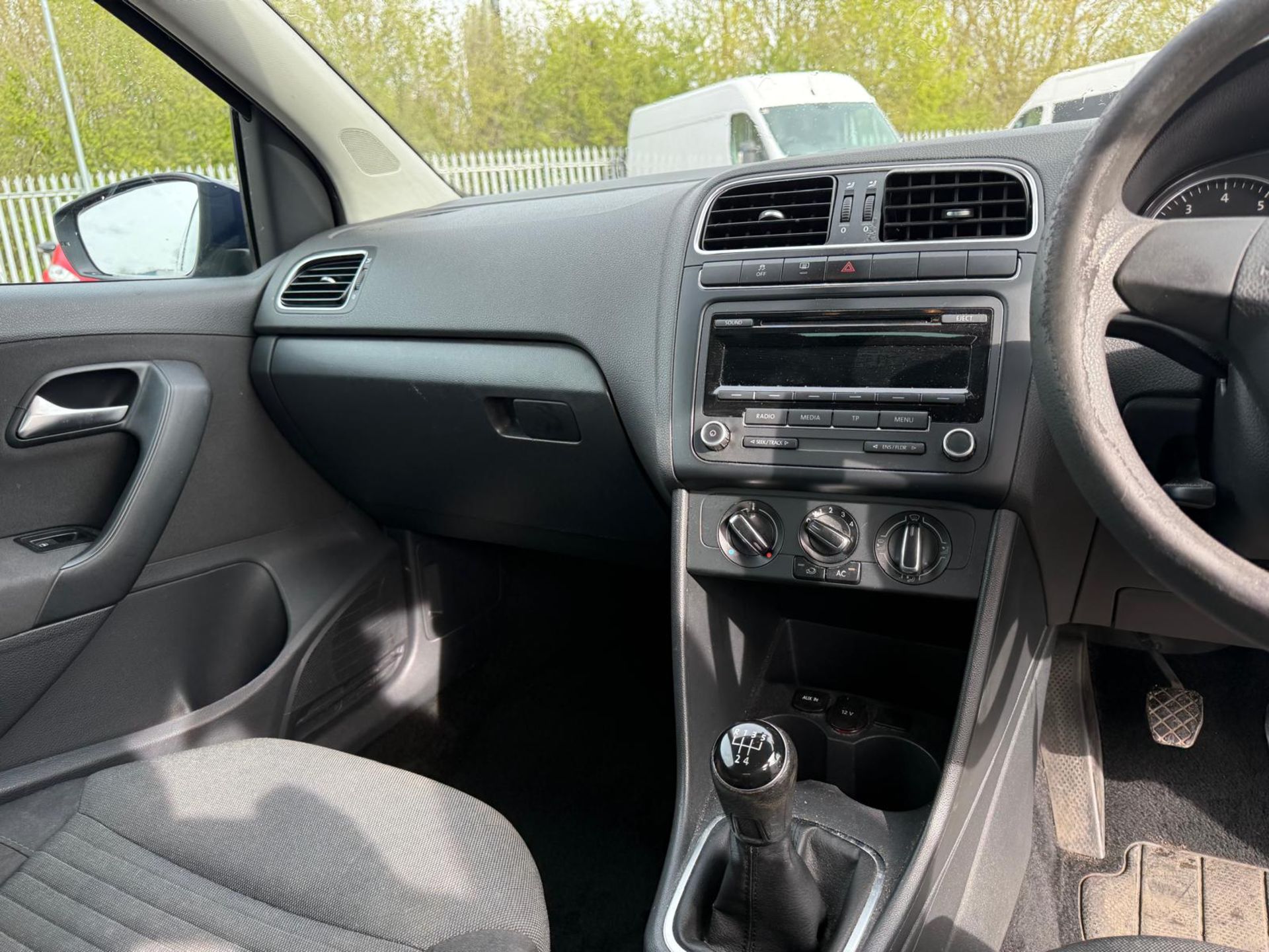 **ON SALE**VW POLO 1.2 60 MATCH EDITION 2014 ULEZ CAZ COMPLIANT - Image 12 of 16