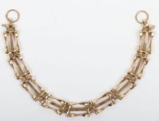 A 9ct gold link bracelet, 18cm, 5.93g