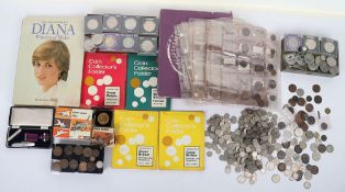Mixed coinage, mostly post 1947 coins and sets, including some silver pieces, Coin Collector