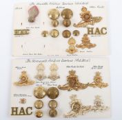 Collection of Officer's Cap, Beret, Collar Badges & Buttons to the Honourable Artillery Company.