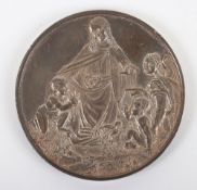A silver Virgin of the Rocks by Leonard Da Vinci medallion,