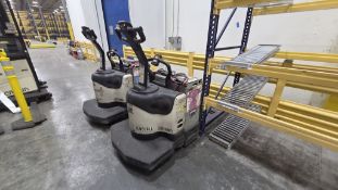 2006 Crown Walkie/Rider Pallet Jack