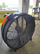 Uline H-6988 Floor Fan