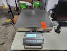 Ohaus Defender 5000 D250RQV Platform Scale