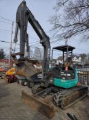 Kato Mini Excavator with Rubber Tracks and Thumb