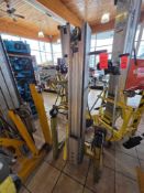 Sumner Contractor Lift