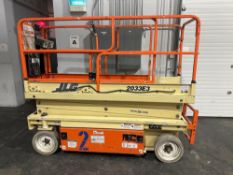 JLG Scissor Lift