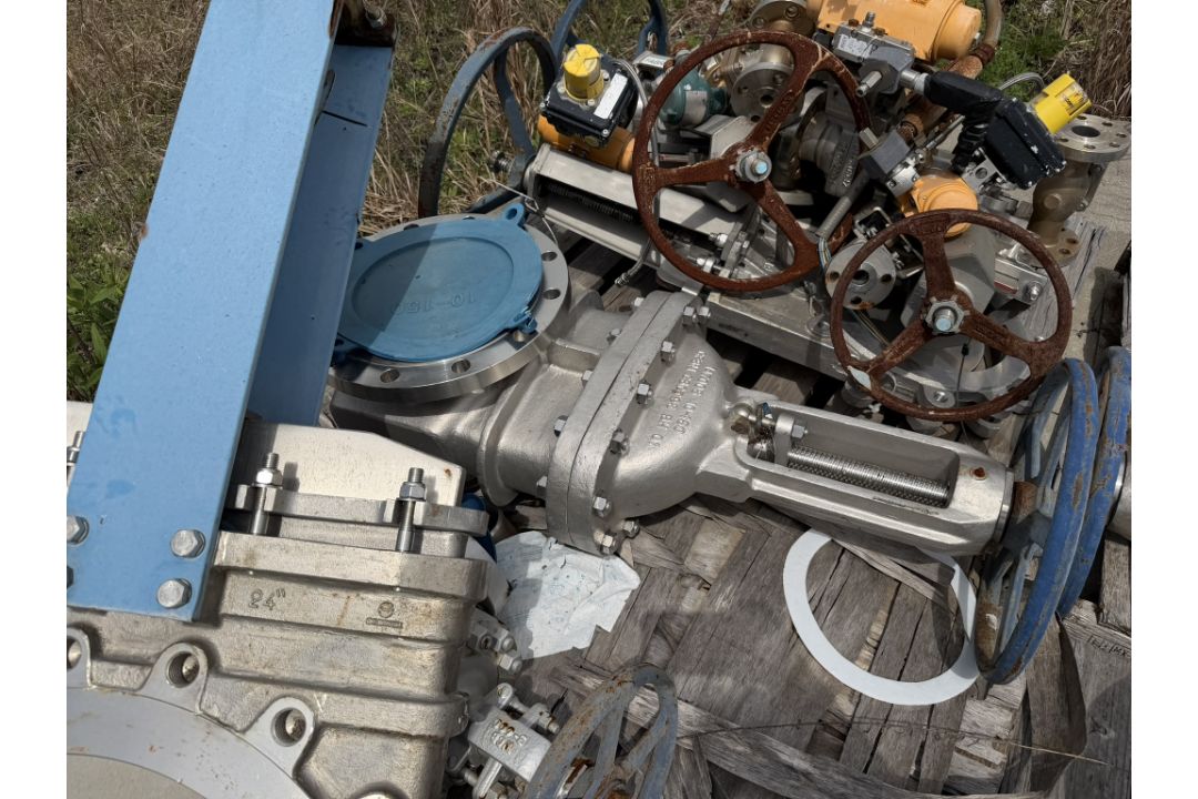 Large Gate Valves - Image 3 of 8