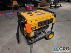 Dewalt DXGNR6500 Portable Generator