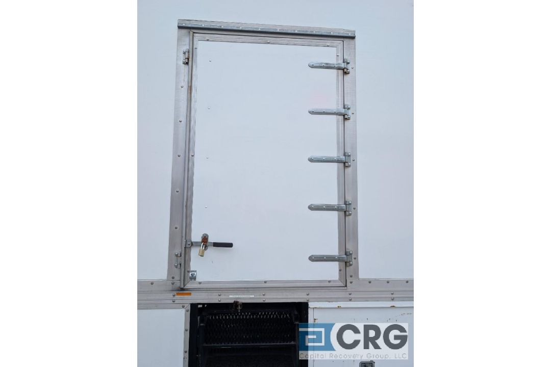 2010 Ford F650 Box Truck - Image 14 of 34