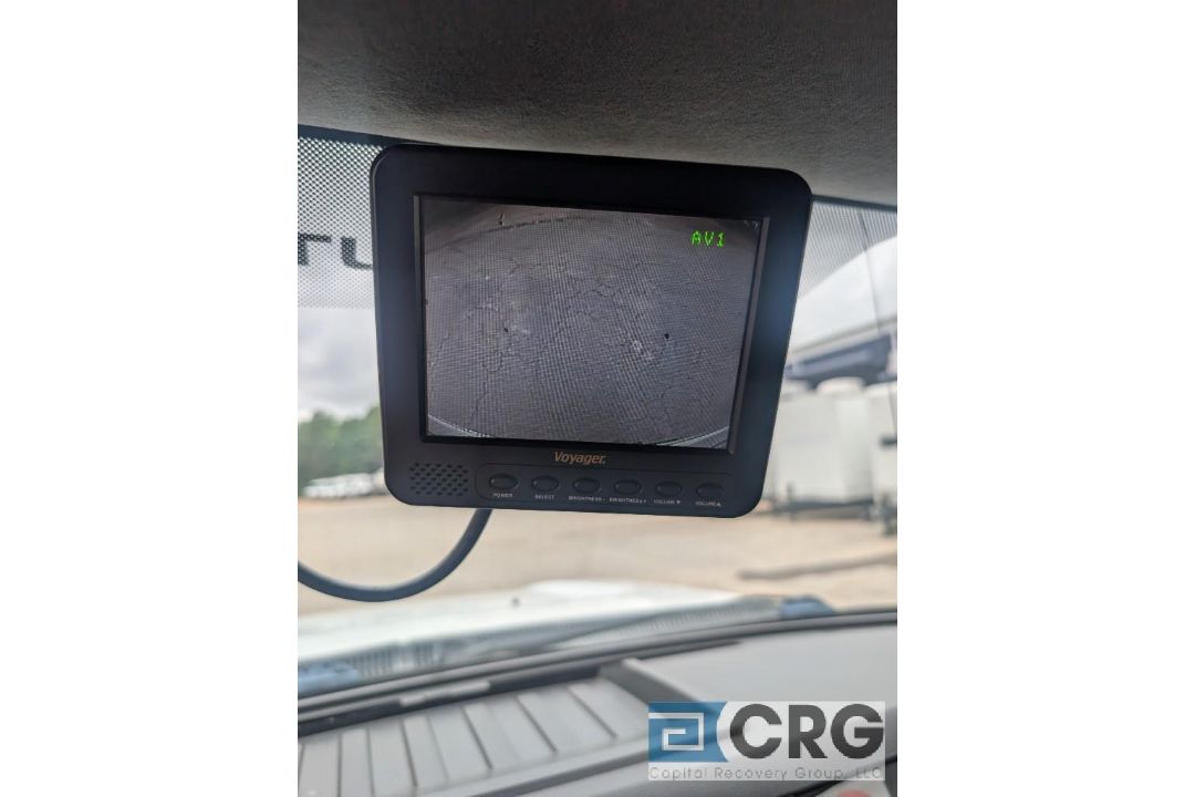 2013 Ford F550 Box Truck - Image 11 of 28