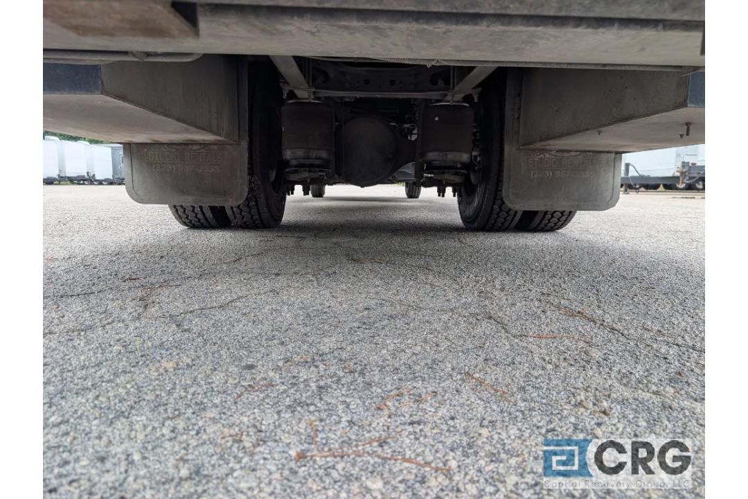2010 Ford F650 Box Truck - Image 18 of 34