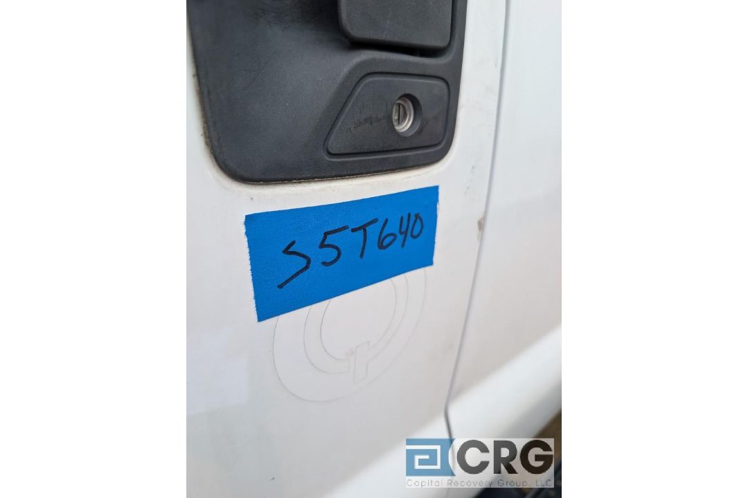 2010 Ford F650 Box Truck - Image 17 of 34