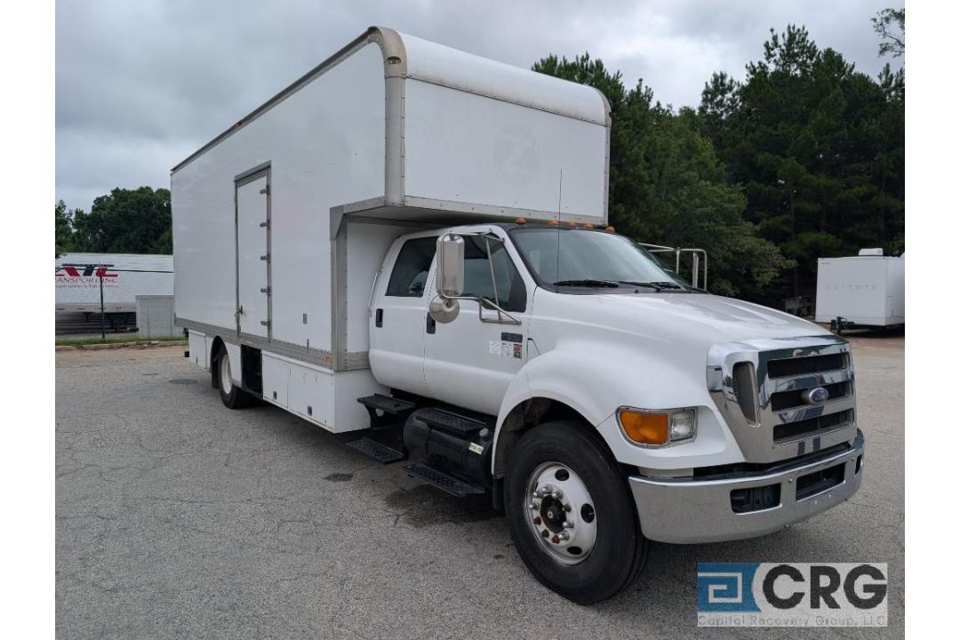 2010 Ford F650 Box Truck - Image 5 of 34