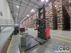 Raymond 560-OPC30TT Order Picker