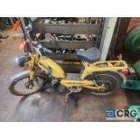 Batavus moped 49CC, integrated bicycle pedals