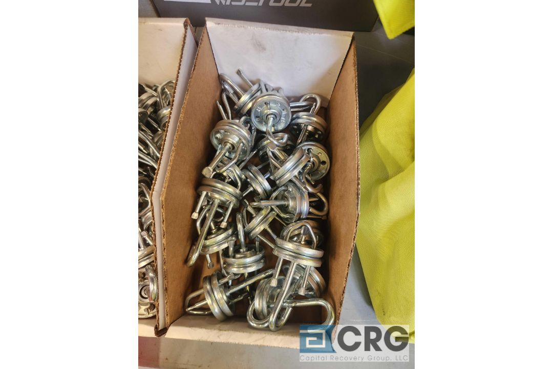 Lot of (20) multi-purpose swivel V-hooks - Image 2 of 2