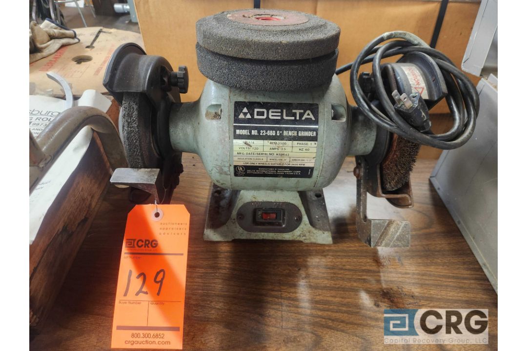 Delta 6 inch D.E. bench grinder - Image 1 of 2