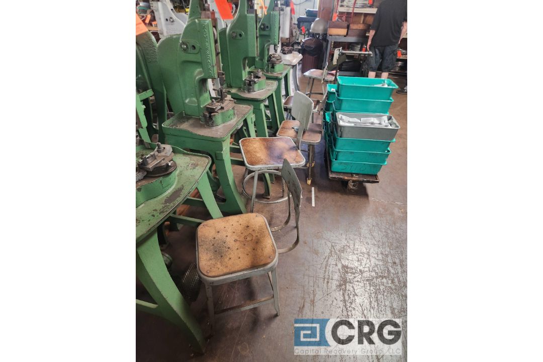 Assorted metal shop chairs - Image 2 of 3