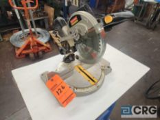 Craftsman 315.212180 battery op mitre saw, 8 1/4 inch