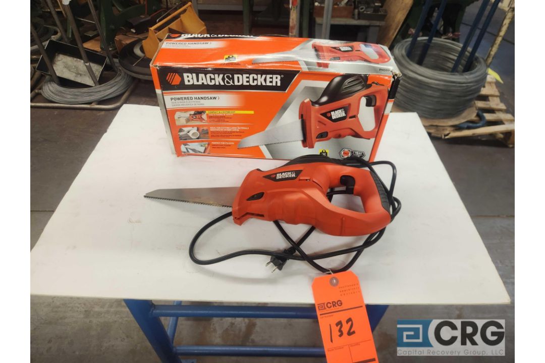 Black and Decker PHS550B electric handsaw