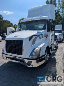 2017 Volvo VNL T/A Day Cab, Volvo Engine D13 425 H.P., Odometer reading (miles) 823485, Volvo I