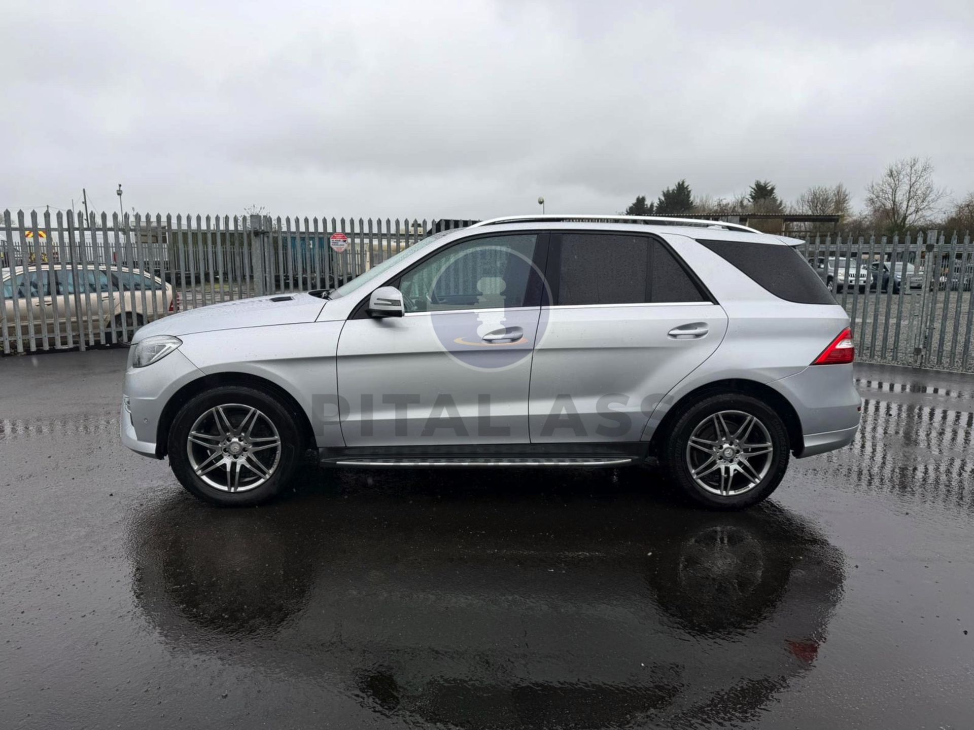 (On Sale) MERCEDES-BENZ ML 250 CDI *AMG LINE PREMIUM* 5 DOOR SUV (64 REG) 7G TRONIC AUTO *HUGE SPEC* - Image 2 of 29