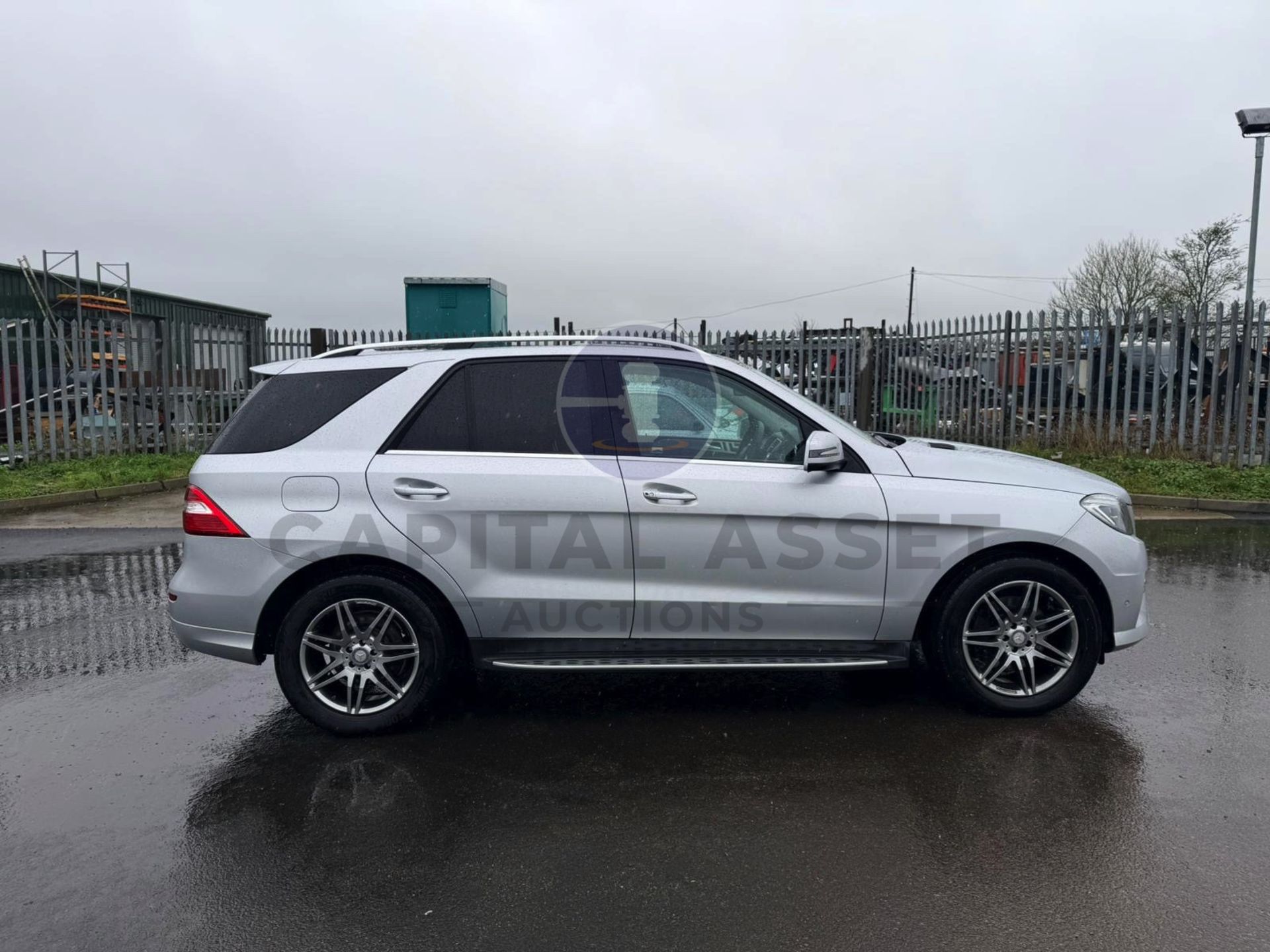 (On Sale) MERCEDES-BENZ ML 250 CDI *AMG LINE PREMIUM* 5 DOOR SUV (64 REG) 7G TRONIC AUTO *HUGE SPEC* - Image 7 of 29