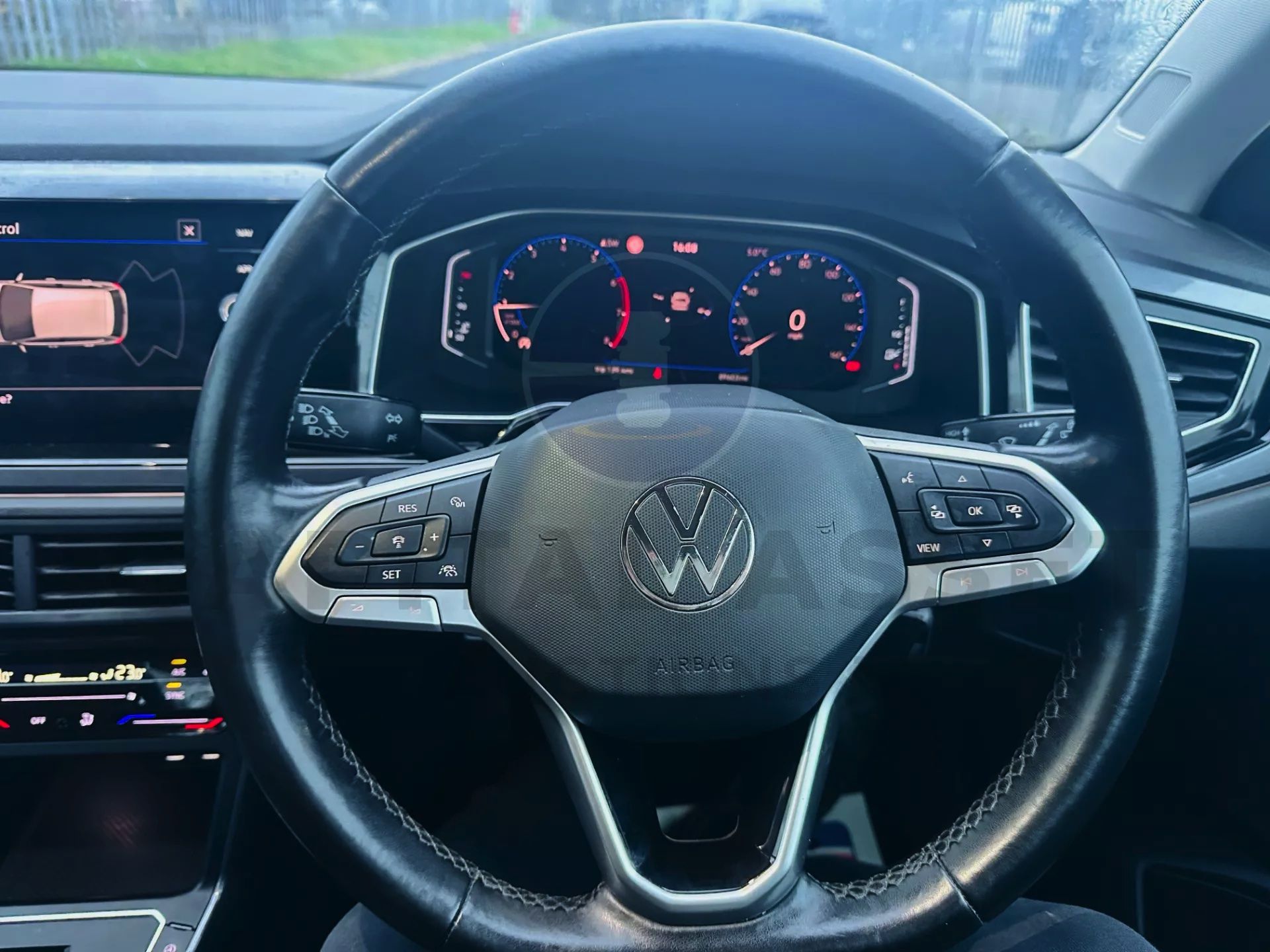 VOLKSWAGEN POLO *STYLE EDITION* 5 DOOR HATCHBACK (2023 - ALL NEW MODEL) 1.0 TSI 'PETROL' (1 OWNER) - Image 23 of 25