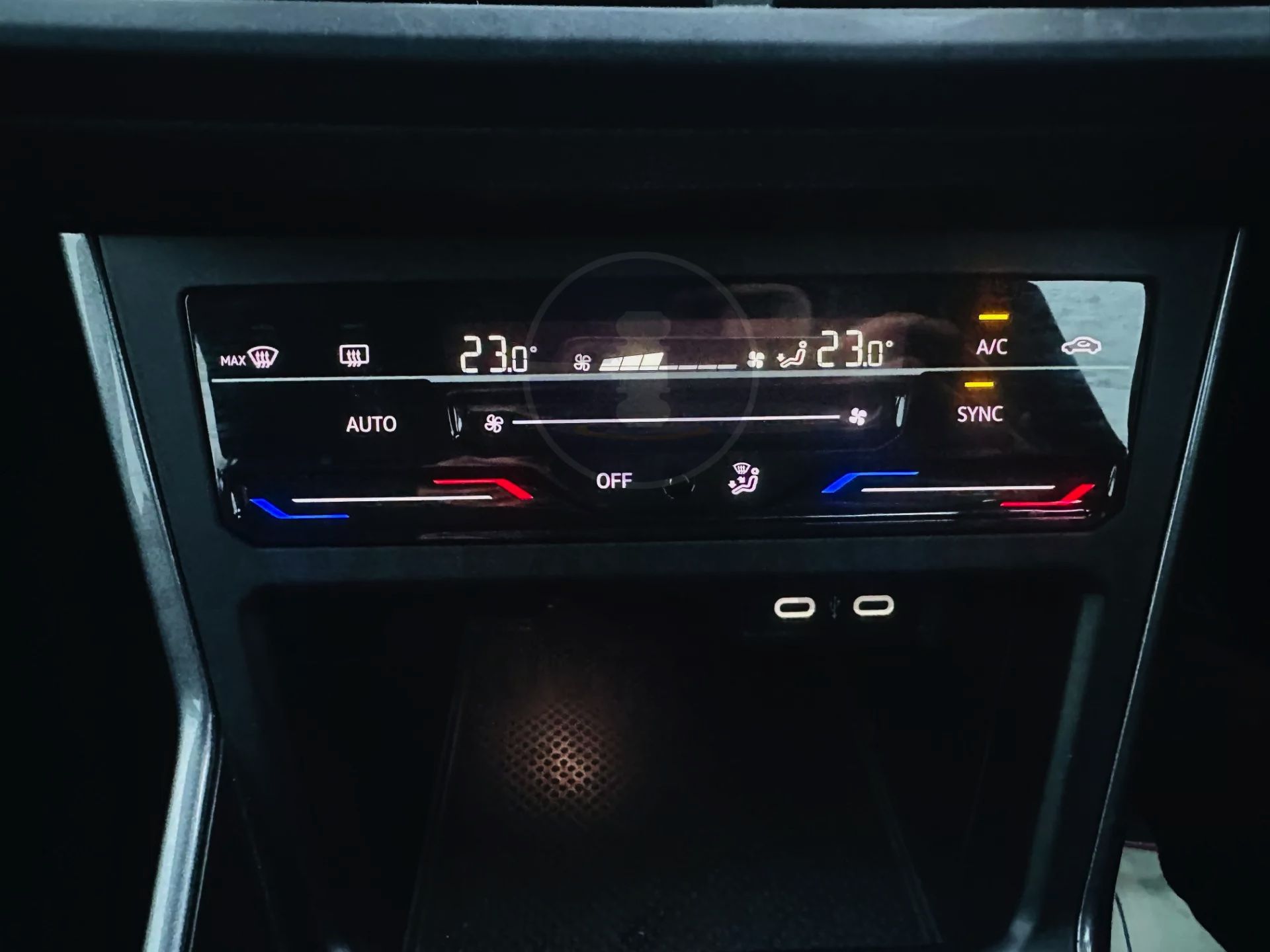 VOLKSWAGEN POLO *STYLE EDITION* 5 DOOR HATCHBACK (2023 - ALL NEW MODEL) 1.0 TSI 'PETROL' (1 OWNER) - Image 20 of 25