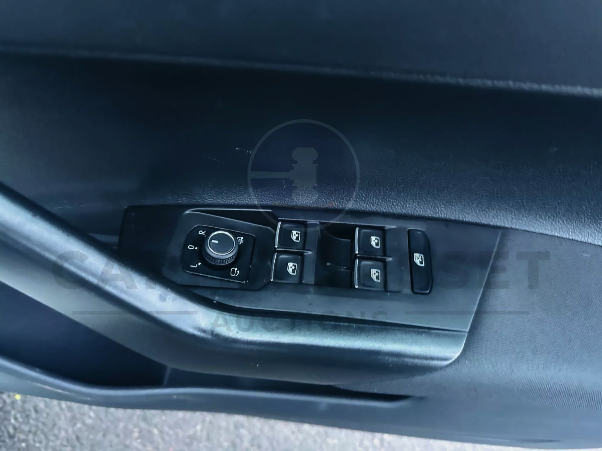 VOLKSWAGEN POLO *STYLE EDITION* 5 DOOR HATCHBACK (2023 - ALL NEW MODEL) 1.0 TSI 'PETROL' (1 OWNER) - Image 21 of 25