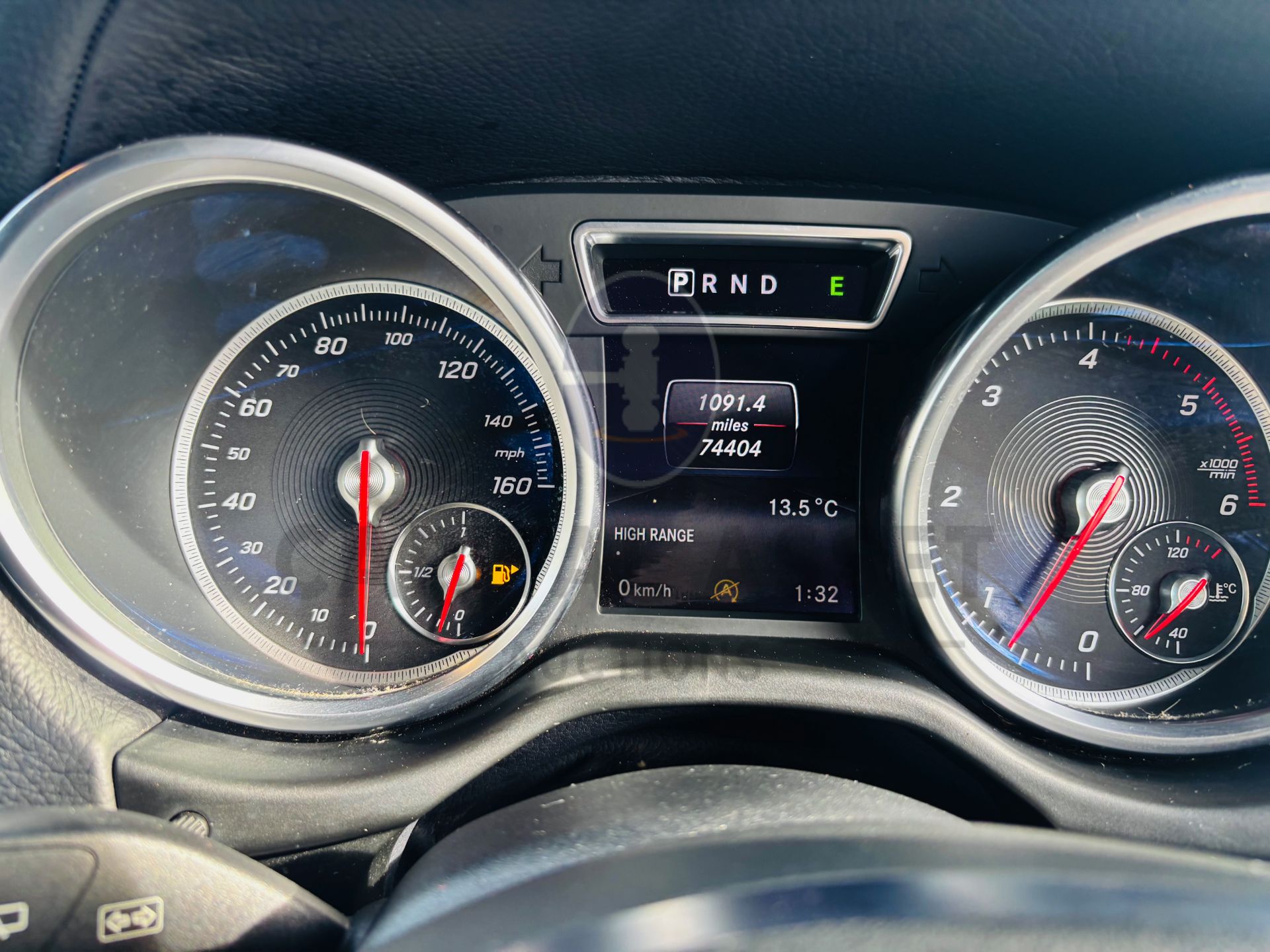 MERCEDES G350d "BLACK AMG NIGHT EDITION" 3.0D V6 TURBO DIESEL "4 MATIC" (2018 MODEL) FMBSH - Image 32 of 45