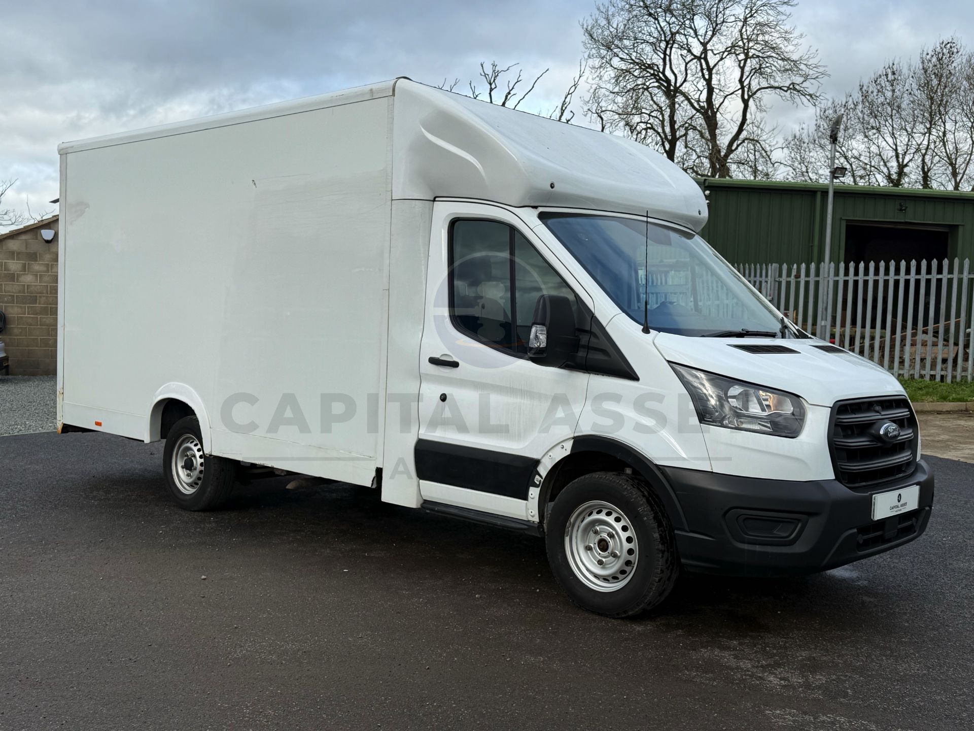 "ON SALE" FORD TRANSIT *LWB - LOW LOADER / LUTON BOX VAN* (2023 - EURO 6) *ONLY 59K MILES* - Image 3 of 34