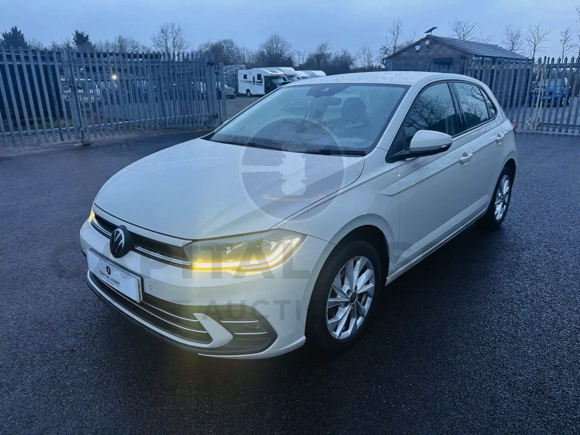 VOLKSWAGEN POLO *STYLE EDITION* 5 DOOR HATCHBACK (2023 - ALL NEW MODEL) 1.0 TSI 'PETROL' (1 OWNER) - Image 4 of 25