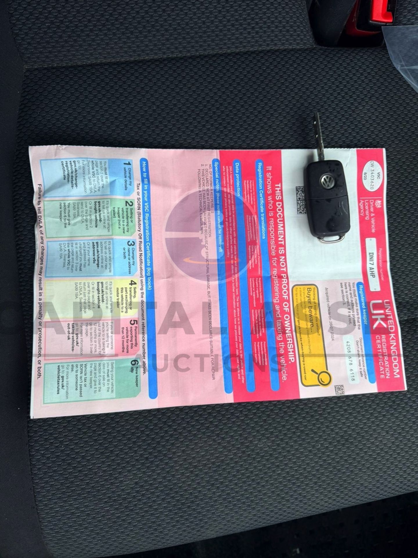 "ON SALE" VOLKSWAGEN TRANSPORTER *HIGHLINE EDITION* 6 SEATER DUALINER / CREW VAN (2017 - EURO 6) - Image 24 of 24