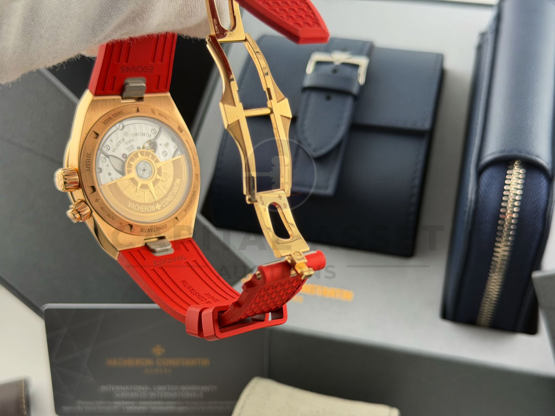 VACHERON CONSTANTIN OVERSEAS DUAL-TIME *18CT PINK GOLD* (2025) 41MM SILVER TONED SUNBURST DIAL - Image 16 of 25