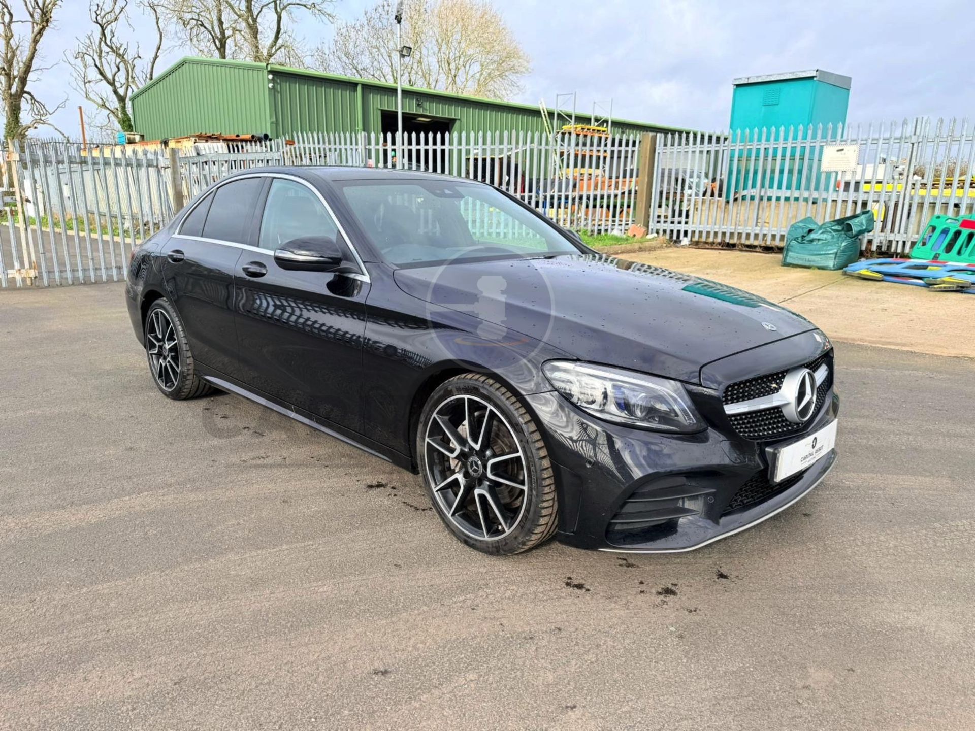 MERCEDES-BENZ C220D *AMG LINE PREMIUM* SALOON (2020 - EURO 6) 9G TRONIC AUTO - SAT NAV *HUGE SPEC* - Image 9 of 28