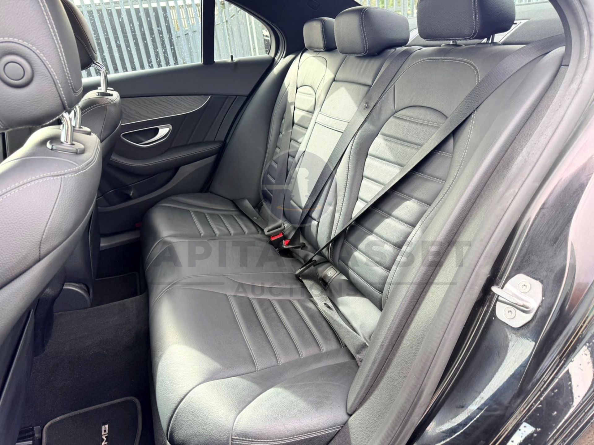 MERCEDES-BENZ C220D *AMG LINE PREMIUM* SALOON (2020 - EURO 6) 9G TRONIC AUTO - SAT NAV *HUGE SPEC* - Image 22 of 28