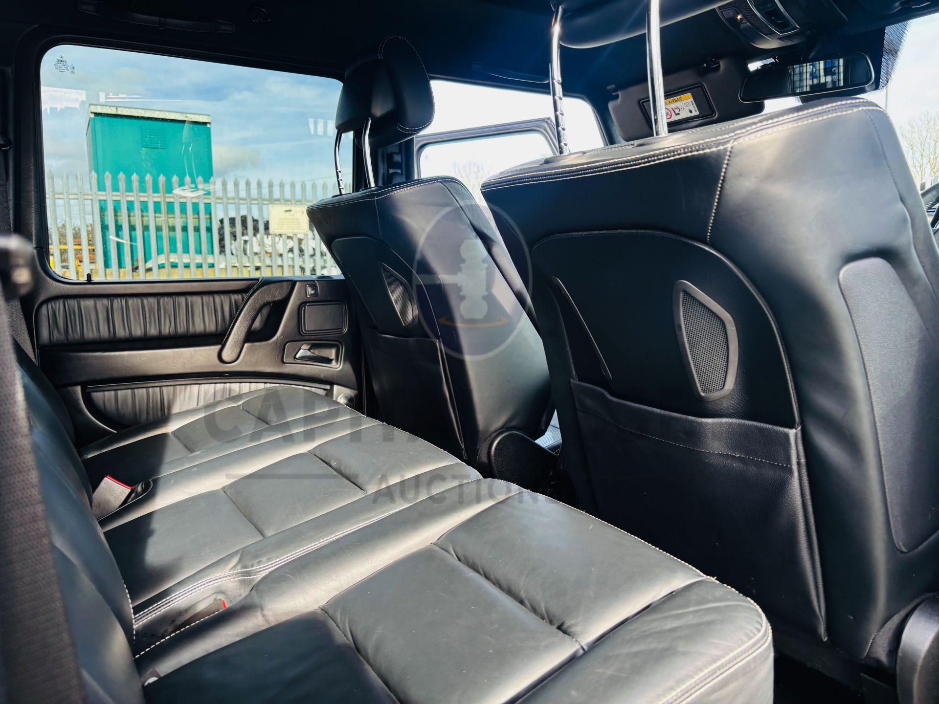 MERCEDES G350d "BLACK AMG NIGHT EDITION" 3.0D V6 TURBO DIESEL "4 MATIC" (2018 MODEL) FMBSH - Image 21 of 45