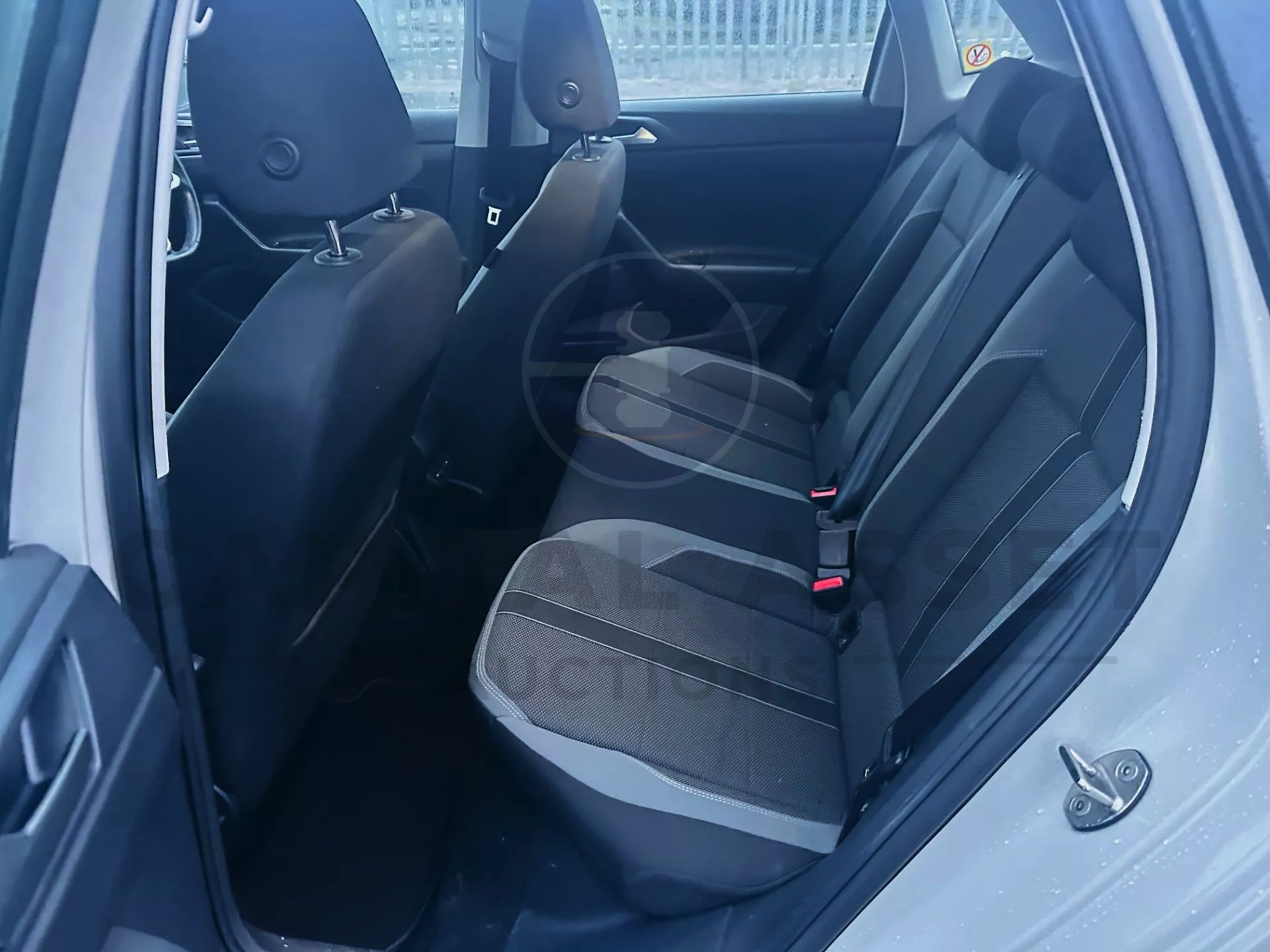 VOLKSWAGEN POLO *STYLE EDITION* 5 DOOR HATCHBACK (2023 - ALL NEW MODEL) 1.0 TSI 'PETROL' (1 OWNER) - Image 12 of 25