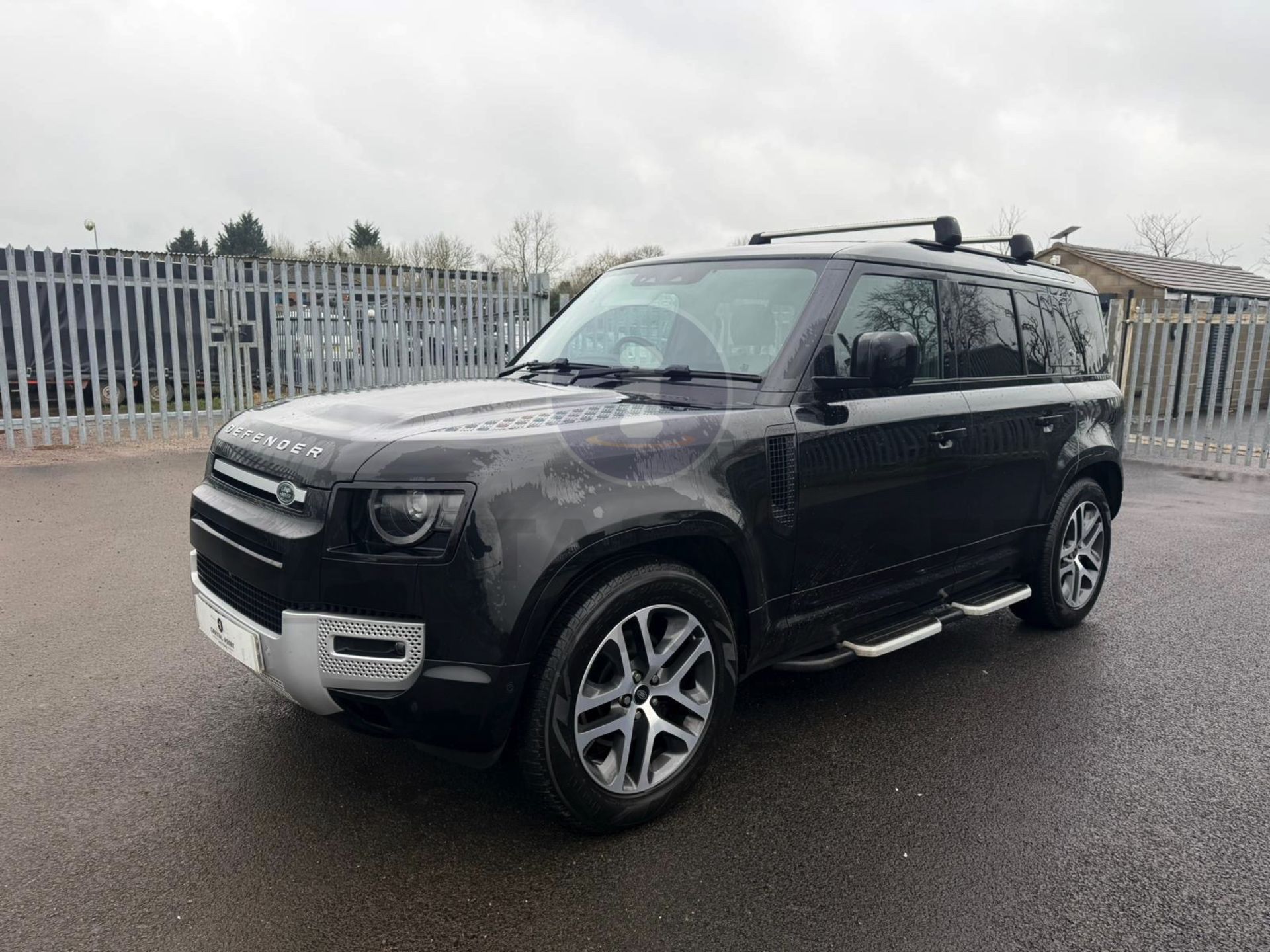 LAND ROVER DEFENDER 110 *XS EDITION* 5 DOOR SUV (2022 - EURO 6) 3.0 D250 - 8 SPEED AUTO *HUGE SPEC* - Image 3 of 30