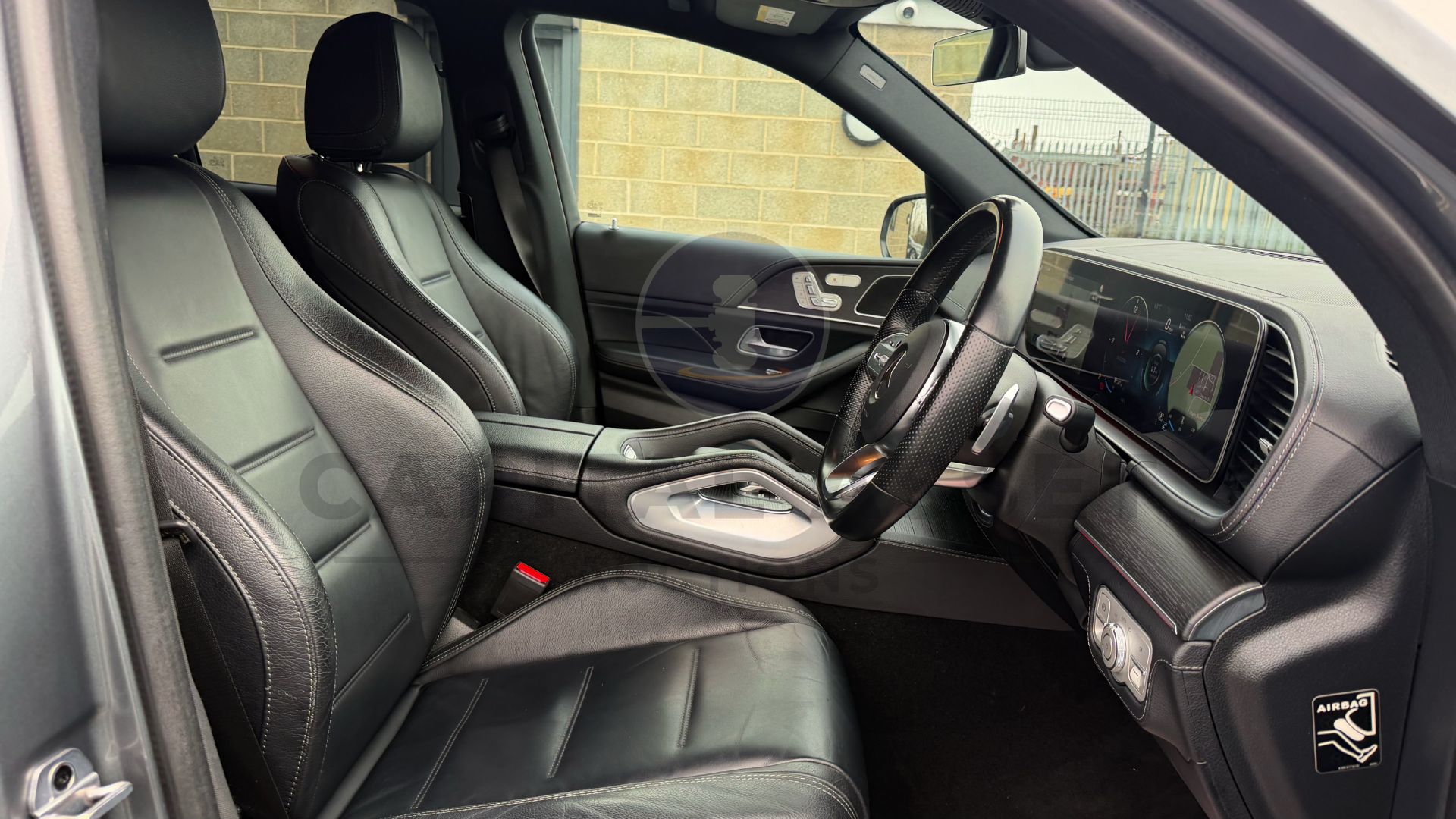 (On Sale) MERCEDES-BENZ GLE 400D *AMG LINE PREMIUM* (2023 - FACELIFT) 9G AUTO *7 SEATER* (NO VAT) - Image 48 of 65