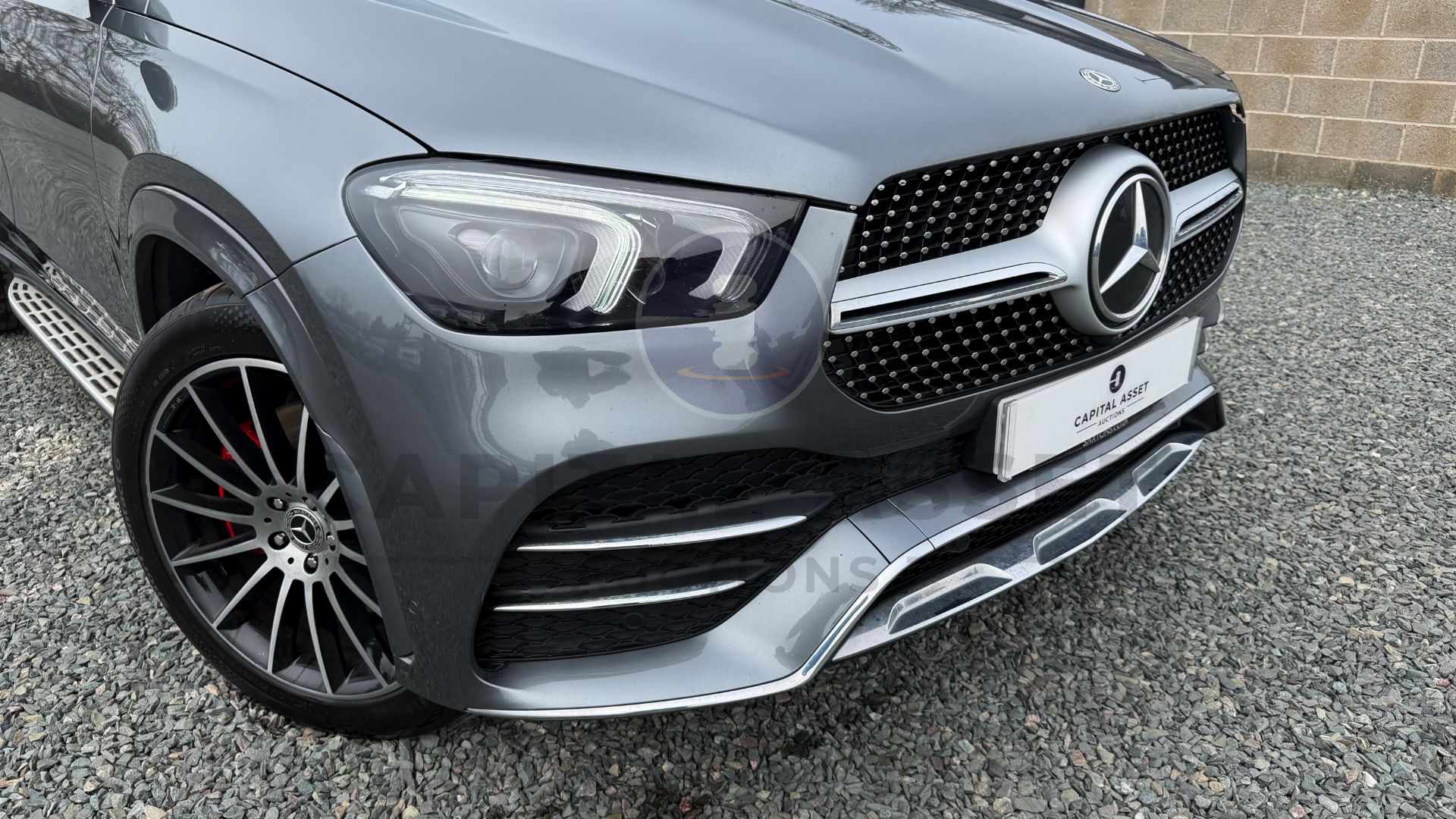 (On Sale) MERCEDES-BENZ GLE 400D *AMG LINE PREMIUM* (2023 - FACELIFT) 9G AUTO *7 SEATER* (NO VAT) - Image 15 of 65
