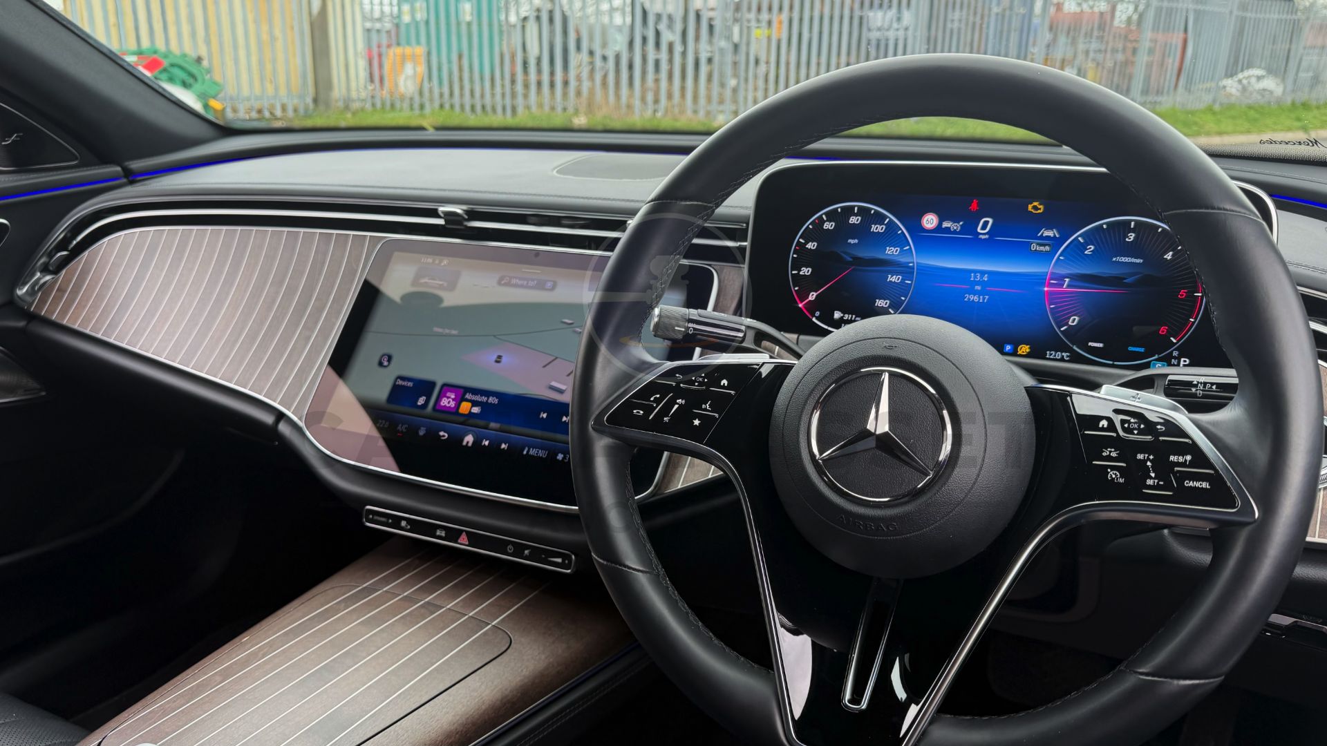 MERCEDES-BENZ E220D "EXCLUSIVE PREMIUM" (2025 MODEL) 9G-AUTO - PAN ROOF - BLACK - MEGA SPEC!!! - Image 45 of 57